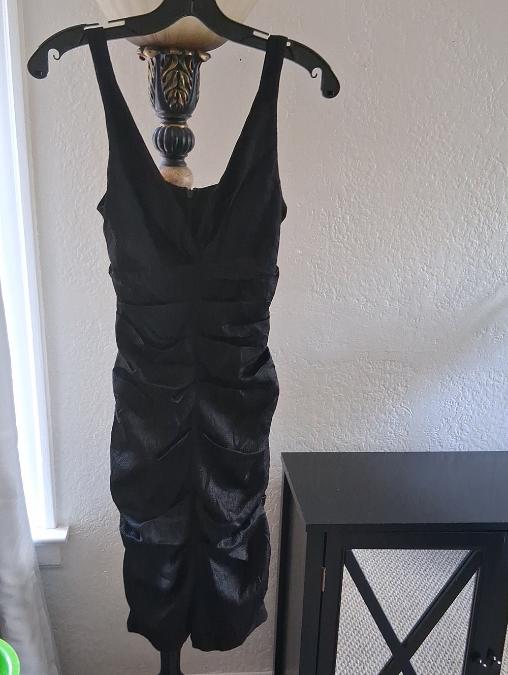 Nicole Miller Black Sleeveless Ruched Midi Dress